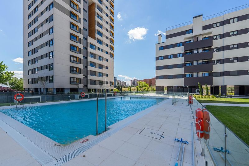 Foto 574d1049-ddc9-49f7-9f0c-23c659f51d32. Piccolo appartamento con riscaldamento parcheggio piscina in Madrid