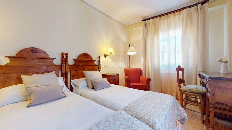 Foto 59da7a3b-7890-4b9c-a14c-811ba5598a84. Edifici a Mandayona