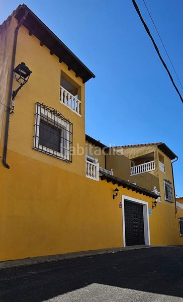 Foto b6fe760e-78ff-4010-9ffc-e5e57fe3215a. Edifici a Mandayona