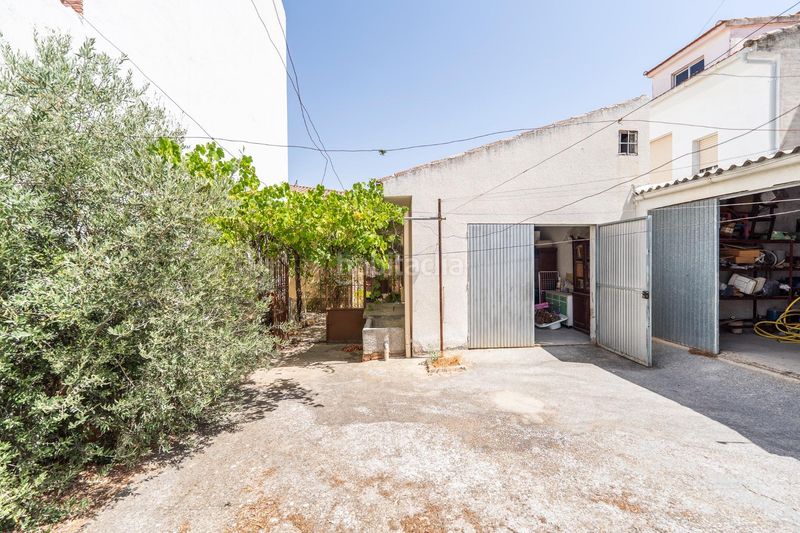 Foto a0d9ad3c-bab2-4940-b3b9-95ecbab284ad. Casa amb calefacció aparcament a Yuncler