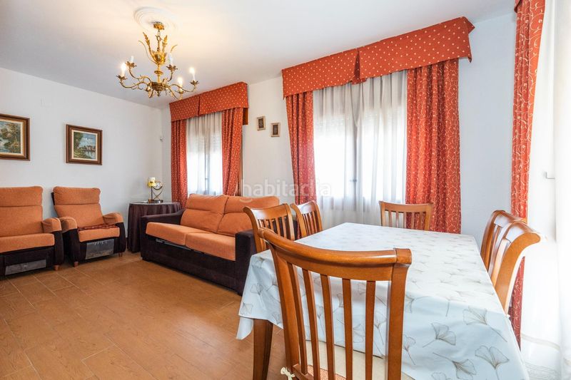 Foto bcf24f65-a760-432c-9b43-6c18a8f2be8d. Casa amb calefacció aparcament a Yuncler