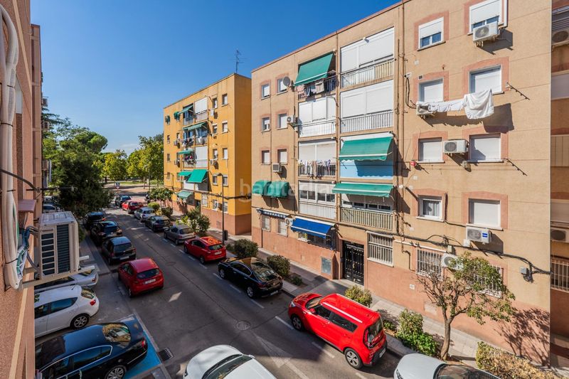Foto d5bfed82-5a53-4a60-8084-5fb0d1b372d7. Etagenwohnung mit heizung in El Bercial Getafe