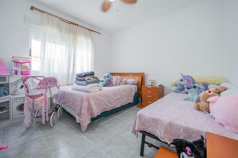 Foto 259a2cd1-acd1-43f5-9750-6b4be908a564. Chalet avec chauffage parking piscine dans Galápagos