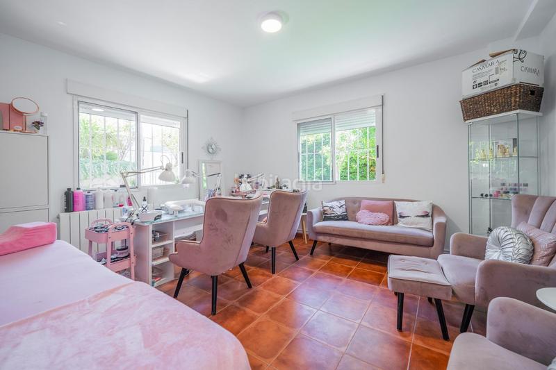 Foto 48bf705e-726f-40c0-9d1f-1a56c2fa2648. Chalet avec chauffage parking piscine dans Galápagos