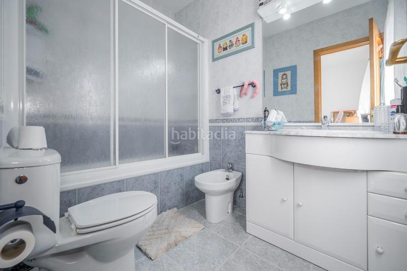 Foto 57535f81-ffff-4dc9-ab06-b04187cdc89c. Chalet avec chauffage parking piscine dans Galápagos