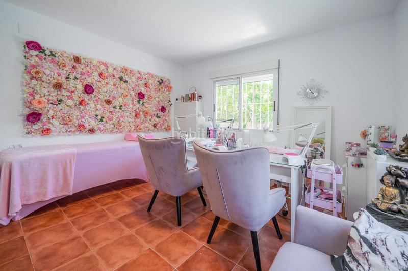 Foto ae954268-918e-4ae4-b2f1-c2e4d0ff86af. Chalet avec chauffage parking piscine dans Galápagos