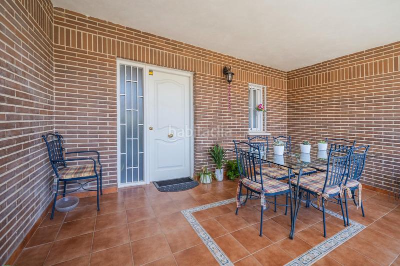 Foto c9498c3a-7bb7-4be5-9bd4-f761b8596d2c. Chalet avec chauffage parking piscine dans Galápagos