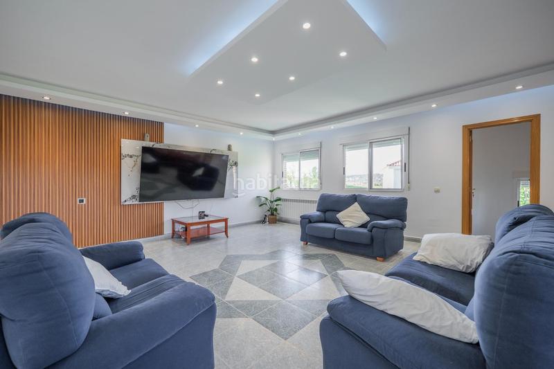 Foto d7b6f368-422e-4c21-96d7-74a384ef7681. Chalet avec chauffage parking piscine dans Galápagos