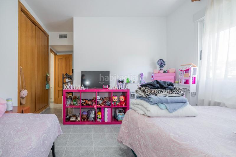 Foto f057180f-ed3f-4421-8955-a062bfd1841f. Chalet avec chauffage parking piscine dans Galápagos