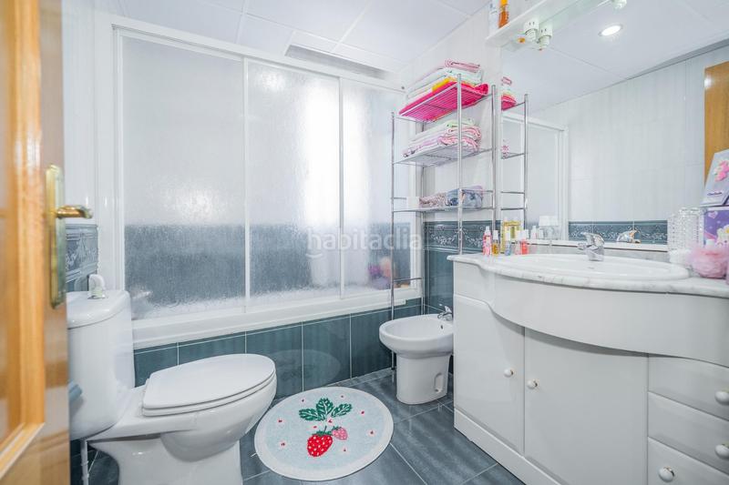 Foto fc6d68ce-7757-4bab-9065-e757b6d68486. Chalet avec chauffage parking piscine dans Galápagos