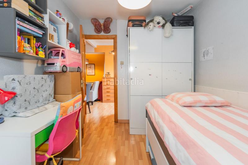 Foto 3951de74-4c5d-4b2f-8a04-bb6d94709fd4. Flat with heating in Lucero Madrid