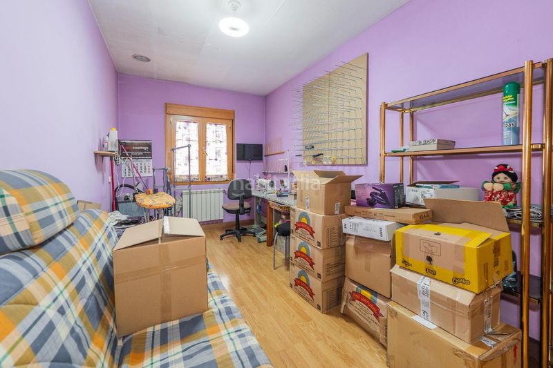 Foto 58e0f862-d86f-45e7-94c2-d2c6981b5a48. Casa aparellada amb calefacció aparcament piscina a Seseña