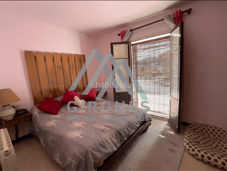 Foto 841d2929-35bb-4be9-9512-1ff383c44a12. Casa aparellada amb calefacció aparcament a Santa Cristina Poble Santa Cristina d´Aro