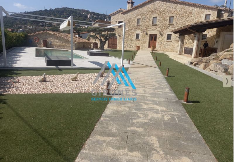 Foto aaf91131-cb97-4274-94a2-c44fe5e2116d. Masia amb calefacció aparcament piscina a Fenals Platja d´Aro