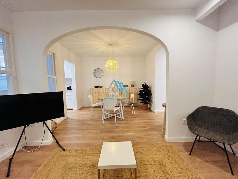 Foto 215c80f8-4869-40ce-b32b-86cb29f67b9e. Lloguer apartament a Centre Sant Feliu de Guíxols