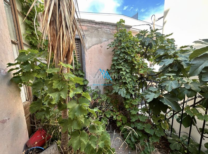Foto c34f39f6-856f-40f3-8cf0-fa277cb6b877. Casa adossada a Centre Sant Feliu de Guíxols