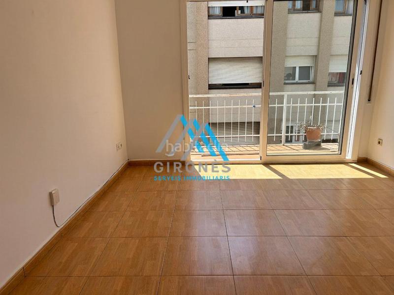 Foto a1596767-7784-4b85-b9bc-cb30fda74d4d. Édifice dans Tueda Sant Feliu de Guíxols