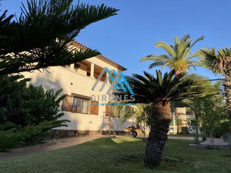 Foto 9ba41dfc-a37a-4b23-91cd-41cd7ce79409. Chalet  en Cabanyes-Mas Ambrós-Mas Pallí Calonge