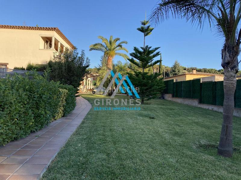 Foto a15c999f-e203-44ed-98ff-2e2b71a72457. Chalet  en Cabanyes-Mas Ambrós-Mas Pallí Calonge