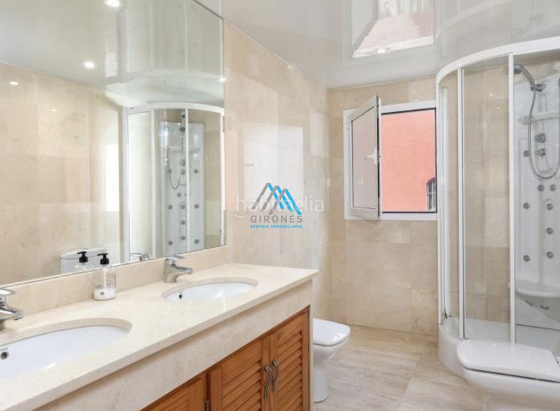 Foto 46af6220-434a-4b7b-8442-eda4dc267964. Chalet platja darochalet en Urbanitzacions Platja d´Aro