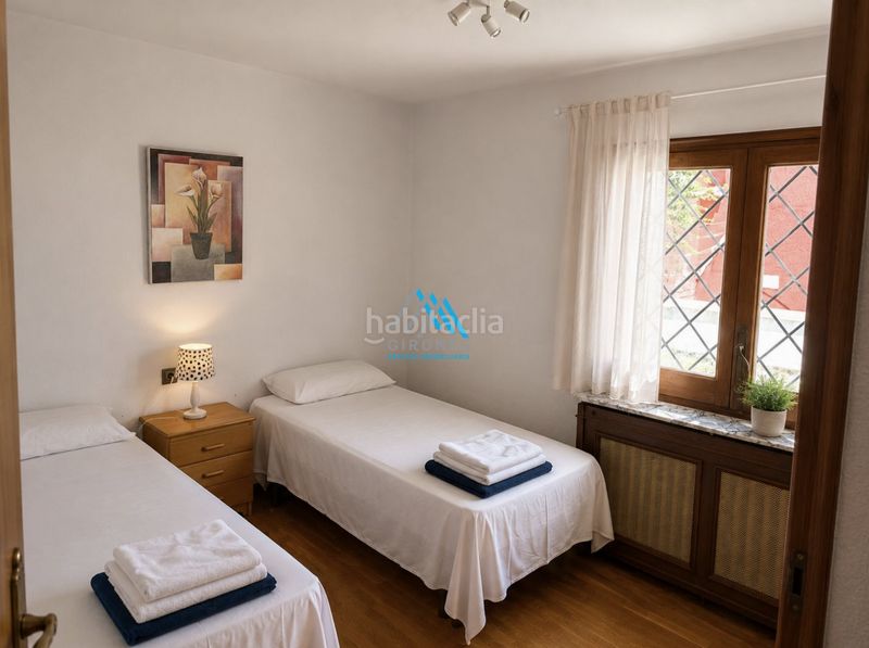 Foto 53c3ede4-7e4e-40b5-bfb6-4b866817044d. Chalet platja darochalet en Urbanitzacions Platja d´Aro