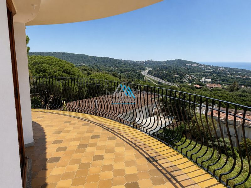 Foto 6ca1d96c-6027-49ea-be86-c625de7ca2b6. Chalet platja darochalet en Urbanitzacions Platja d´Aro