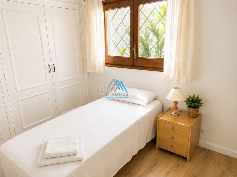 Foto b6a542c4-5b23-48e9-aed7-243248a74a63. Chalet platja darochalet en Urbanitzacions Platja d´Aro