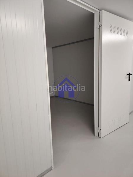 Foto 35e1bbc6-2c03-45a5-875f-7bff0df004af. Business premise in Sardoma - Castrelos Vigo