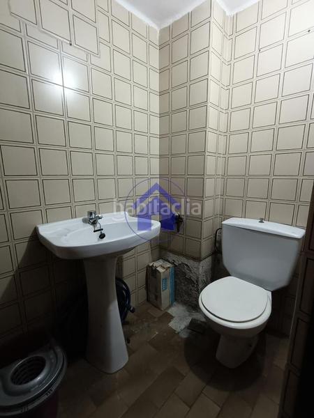 Foto 20a62369-7494-47df-8d43-60deadc76e85. Local comercial en As Travesas - Balaidos Vigo