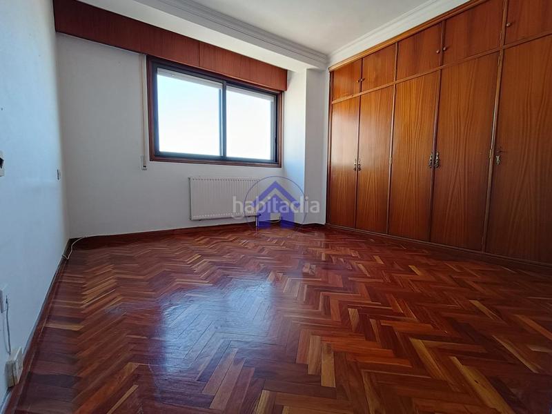 Foto 6a6d9cb2-5b66-46df-bdc8-47188145abf0. Dachwohnung mit heizung parking in As Travesas - Balaidos Vigo