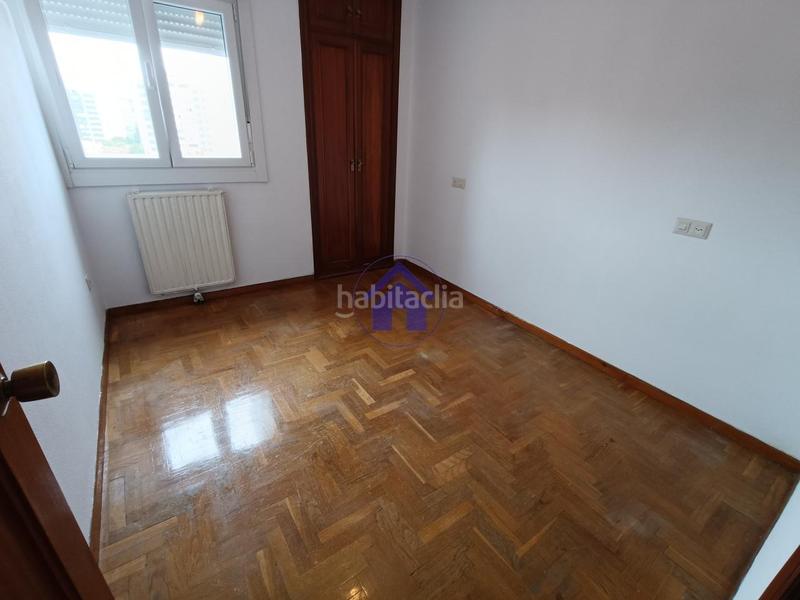 Foto 1d74eb30-bc22-4ea7-8b5f-1f56a0f55a8c. Piso en As Travesas - Balaidos Vigo