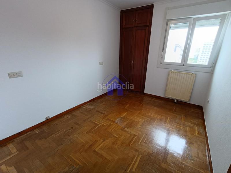 Foto f5690f54-7d53-4df4-a12f-5d6cd9da94f1. Piso en As Travesas - Balaidos Vigo
