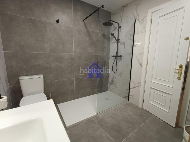 Foto 0aff521e-c6e9-48b8-89a0-4976c2f0ecf1. Piso en Teis Vigo