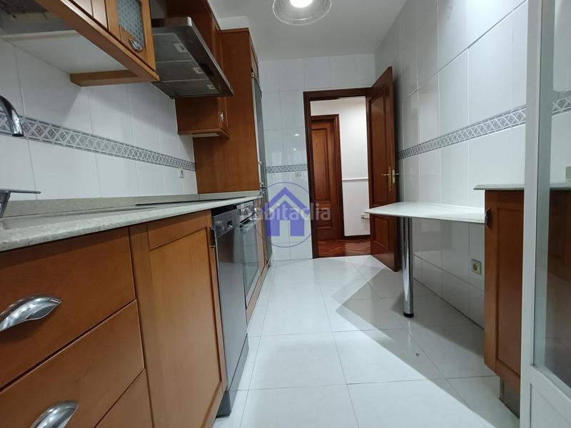 Foto 407c017e-15fc-4e7e-9328-da4582b46267. Affitto appartamento con riscaldamento parcheggio in Vigo