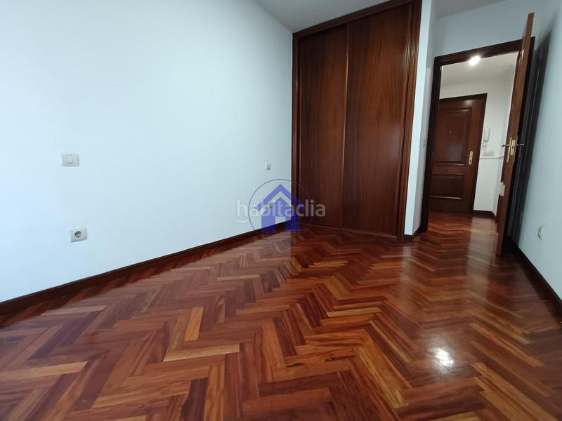 Foto 8357da95-fa45-4126-bd44-0d456cefbf1a. Alquiler piso en Coia Vigo