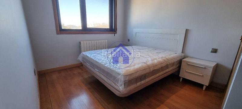 Foto 6ba74392-dfcb-4fb3-8896-9065c411b18b. Lloguer apartament amb calefacció aparcament piscina a Vigo