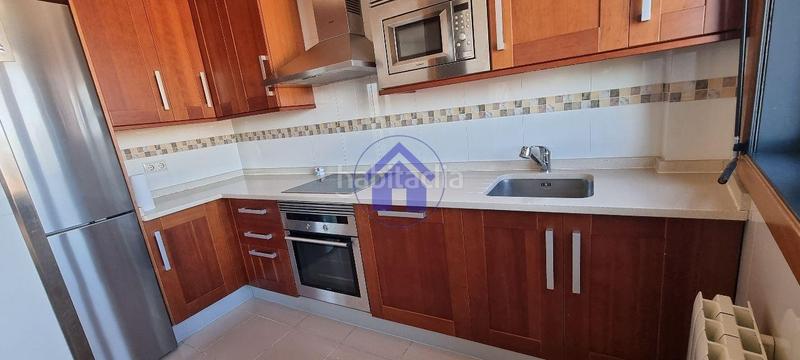 Foto 7bcd3250-9de0-4b8e-af29-0b8a42766f52. Rent apartment with heating parking pool in Alcabre Vigo