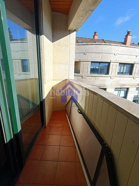 Foto 002ca14f-3bc9-49cd-8468-5ea8fdc53df0. Miete dachwohnung mit heizung parking in Plaza Independencia Vigo