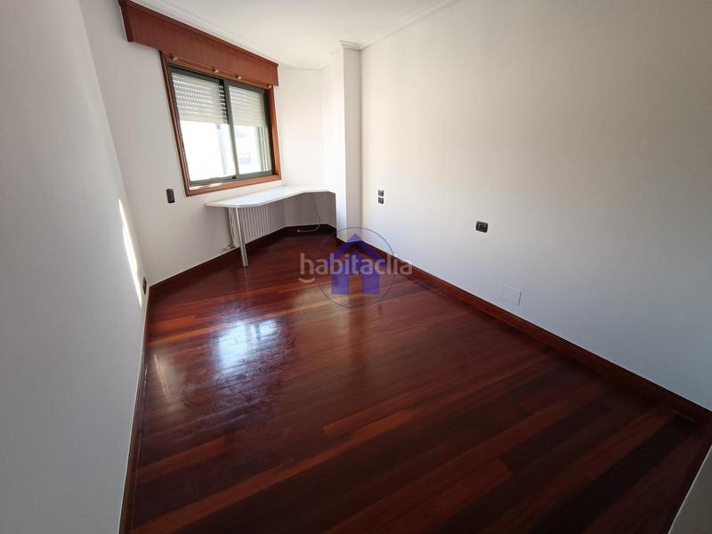 Foto c80a29e8-b261-47ac-9532-ed07caf21ebf. Rent penthouse with heating parking in Plaza Independencia Vigo