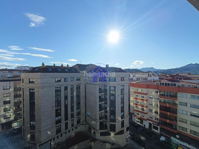Foto ef613081-93bf-42c0-a510-6de4947de666. Rent penthouse with heating parking in Plaza Independencia Vigo