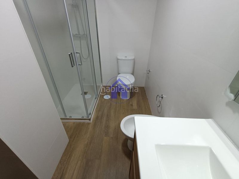 Foto 4f1aad4e-3832-4835-8eb7-917447acb4b0. Rent flat with heating parking in Sardoma - Castrelos Vigo