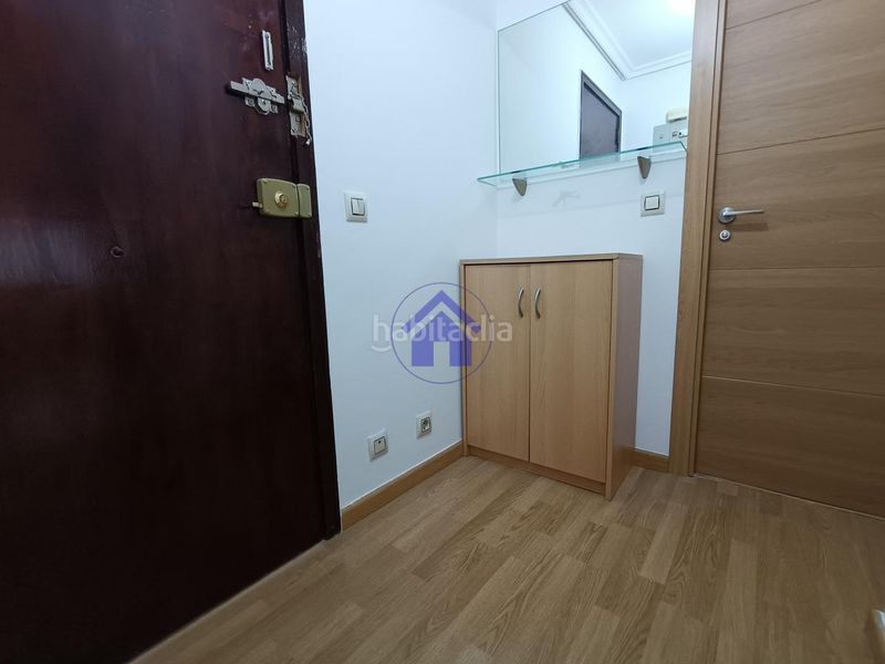 Foto 9363d906-351a-4300-a3c3-581b2a69b558. Rent flat with heating parking in Sardoma - Castrelos Vigo