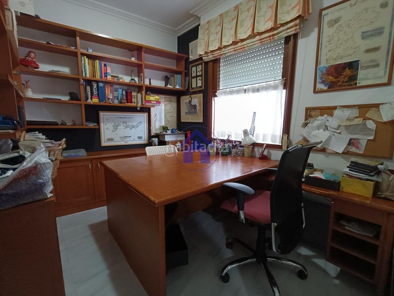 Foto e50a7796-b8cf-4638-9db2-b5f7dc105a22. Rent flat with heating parking in Camelias - Pi y Margall Vigo