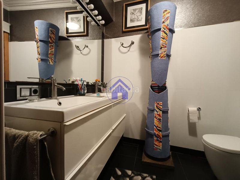 Foto 6f022f5a-1eef-4ba8-8c99-e26489e37413. Lloguer pis amb calefacció aparcament a Camelias - Pi y Margall Vigo