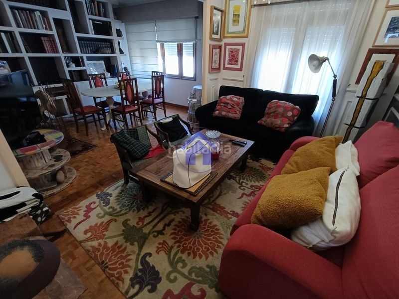 Foto b4e03502-3d6f-4d8b-9d52-b59c862ca565. Lloguer pis amb calefacció aparcament a Camelias - Pi y Margall Vigo