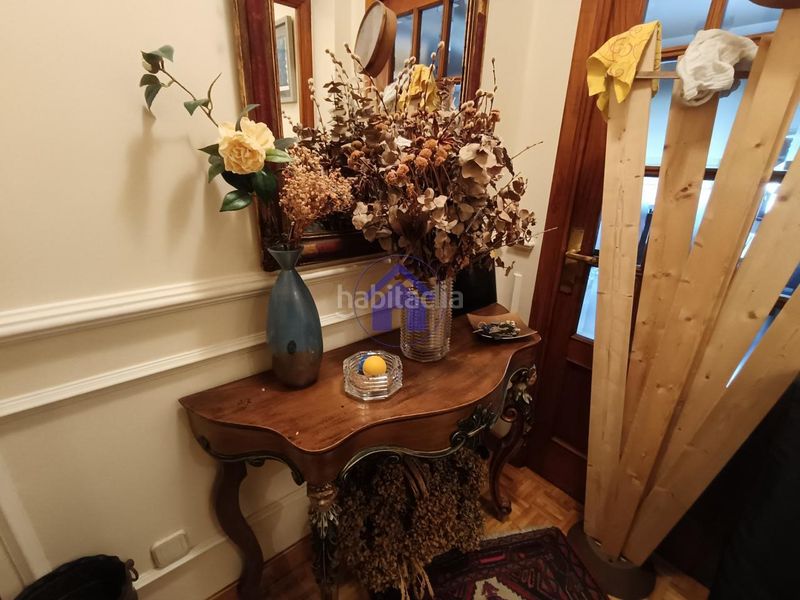 Foto c2634aa4-acf1-45ca-9255-2f184a0e0418. Lloguer pis amb calefacció aparcament a Camelias - Pi y Margall Vigo