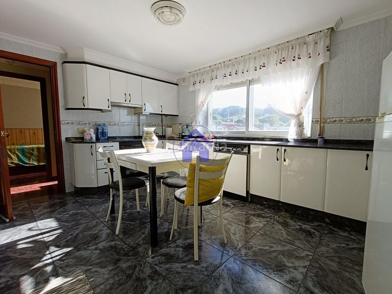 Foto 091b0eac-2873-43e4-a720-fe68b01a16cb. Flat with heating in Sardoma - Castrelos Vigo