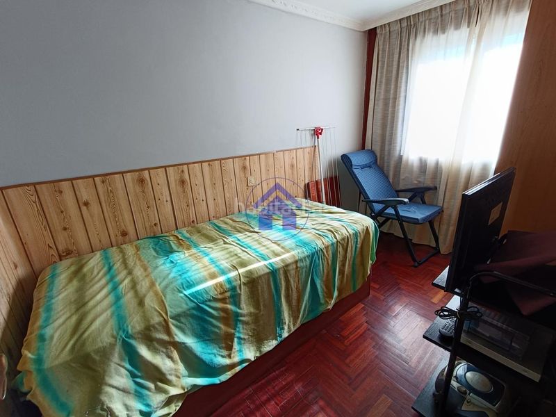 Foto 59a32b28-e8c9-41a7-bf22-6b7d17ceda26. Flat with heating in Sardoma - Castrelos Vigo