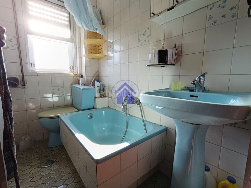 Foto e6fc98a2-1a79-4719-83cc-01d8a5719194. Flat with heating in Sardoma - Castrelos Vigo