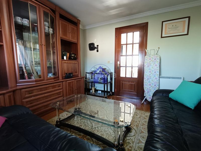 Foto ecbd2d4b-5f6a-43c8-904b-a1fe49749927. Flat with heating in Sardoma - Castrelos Vigo